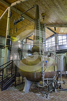 Craft still in bourbon distillery