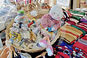 Crafts in wool