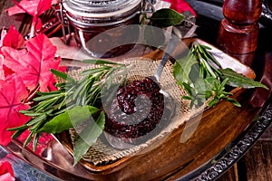 Cranberry chutney with red beet
