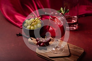 cranberry juice cocktail with red grapes
