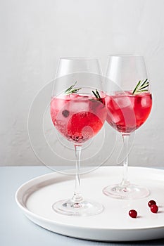 Cranberry rosemary spritzer drink