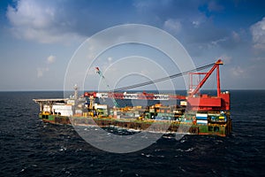 Crane barge doing marine heavy lift installation