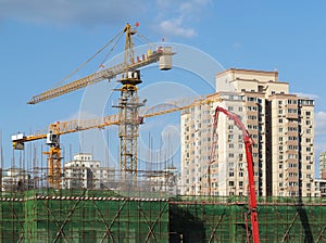 Crane And Building Concrete Structure