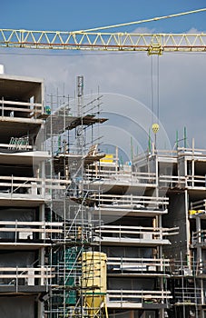 Crane construction site apartments