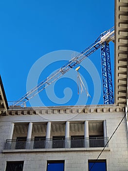 Crane for moving building materials