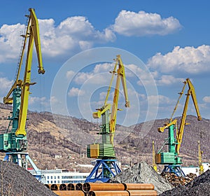 crane at the scrapyard in the seaport