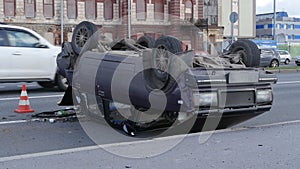 Crash car, overturning