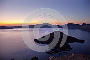 Crater Lake Wizard Island Sunrise Oregon