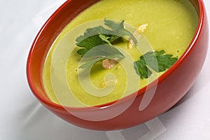 Cream of green pea soup