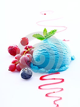 Creamy blueberry icecream with drizzled syrup