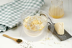 Creamy Corn with Grated Cheese