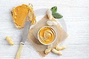 Creamy peanut butter. Paste in bowl and sandwich.