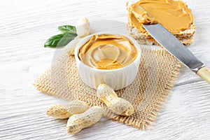 Creamy peanut butter. Paste in bowl and sandwich.