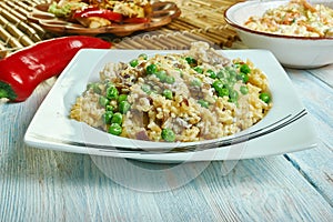 Creamy Stovetop Mushroom Orzo