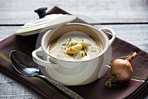 Creamy white bean soup