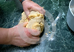 Creando a laminación masa pan de jengibre 