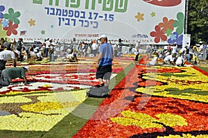 Creation of flower carpet