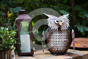 Creative statue figurine of owl made