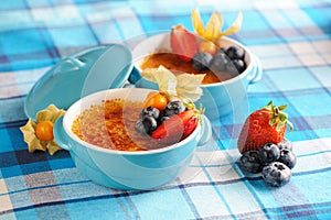 Creme brulee (cream brulee, burnt cream)