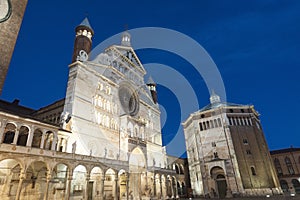 Cremona, Duomo