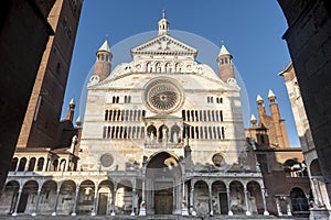 Cremona, Duomo