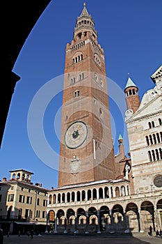 Cremona: Torrazzo and porch of Bertazzola