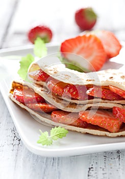 Crepe filled with strawberries