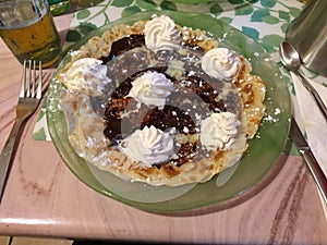 Crepe plate to the Chocolate and Chantilly