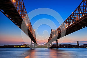 The Crescent City Connection Bridge on the Mississippi river