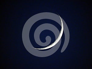 Crescent moon phase illumination 4 percent 1.4.22