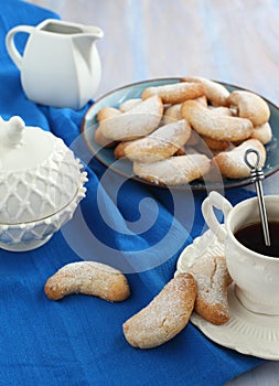 Crescents vanilla and almond cookies