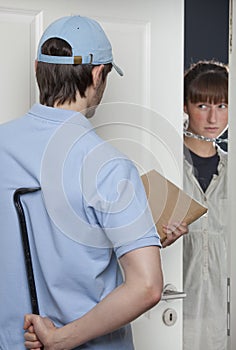 Criminal delivery man