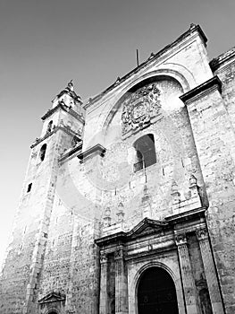 Crisp Black & White Shot - Renaissance Architecture - MÃÂ©rida - Catedral de MÃÂ©rida photo