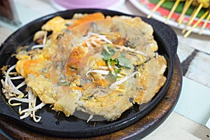 Crisp fried oyster pancake