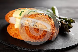 Crispy cordon bleu