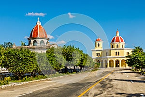 Cristobal colon catholic cemetery chapel, with road and alleyin