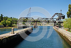 Crittenden locks with railroad draw bridge