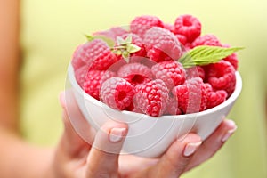 Crockery with raspberries