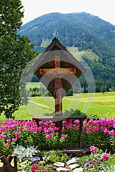 Cross