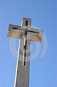 Cross