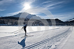 Cross-country skiing of a free technical man. Skating