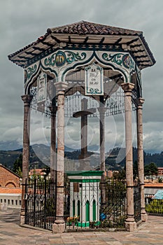 Cross staying at the Cruz del Vado square in Cuenca, Ecuado