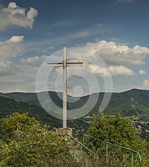 Cross in valley of river Labe