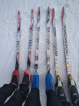 Crosscountry skiing family