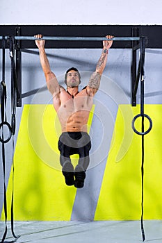 Crossfit toes to bar man pull-ups 2 bars workout