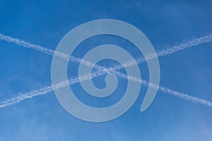 Crossing plane traces