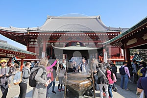 Crowd of Hatsumode at Senso-ji Temple