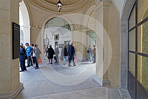 The crowd visit the new Hotel Dieu in Lyon