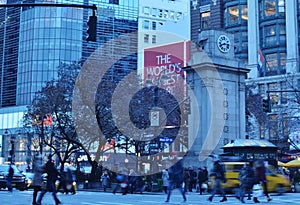 Crowded Busy NYC People Street Midtown Manhattan Evening Scene Rush Hour