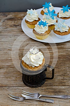 Crown And Snowflakes Muffins